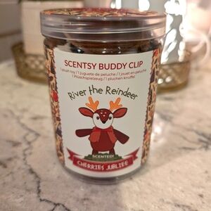 Brand new Scentsy Buddy clip